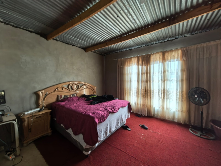 5 Bedroom Property for Sale in Parys Free State